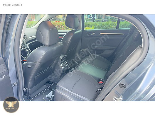 OTOFENİX 2023 MEGANE 1.3 TCe ICON EDC HATASIZ 16.934 KM