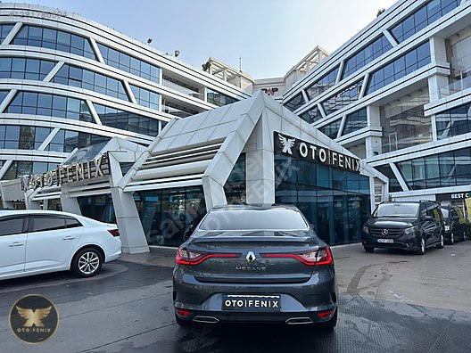 OTOFENİX 2023 MEGANE 1.3 TCe ICON EDC HATASIZ 16.934 KM