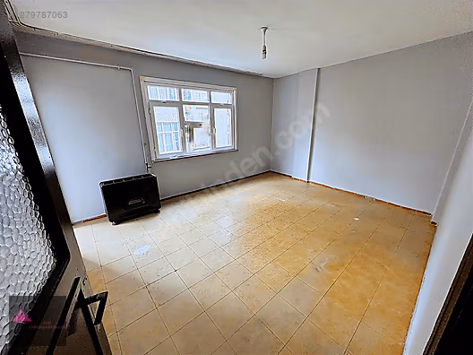 ESENLER HAVAALANINDA 2+1 BALKONLU 80m² KİRALIK DAİRE #1279787063