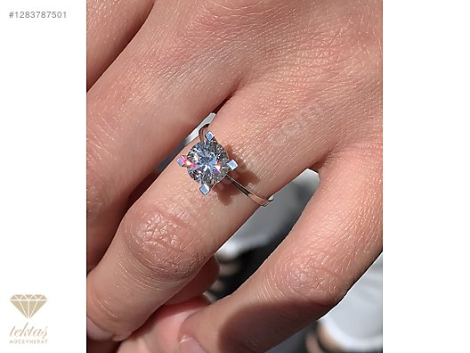 İkinci El ve Sıfır Alışveriş / Takı & Mücevher / Yüzük / Pırlanta