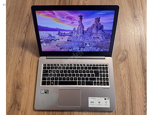 Asus / Asus VivoBook Pro N580VD-DM160T | i7-7700HQ | GTX 1050