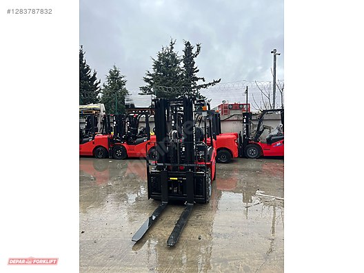 Machinery / Industrial / Carrying & Stacking Equipment / Forklifts / For Sale / Runtx