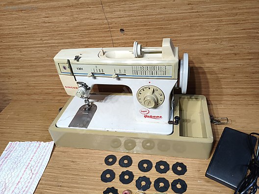 Singer 1301 süper yoknaz dikiş makinesi çantalı sahibinden.comda