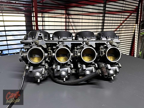 中古 愛知県中古重機 ユンボ（バックホー）0.25クラス ZX75US-A 日立建機 スリッパラック・玄関収納