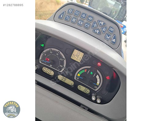 Machinery / Agricultural Machines / Tractors / New Holland / TR6.125S