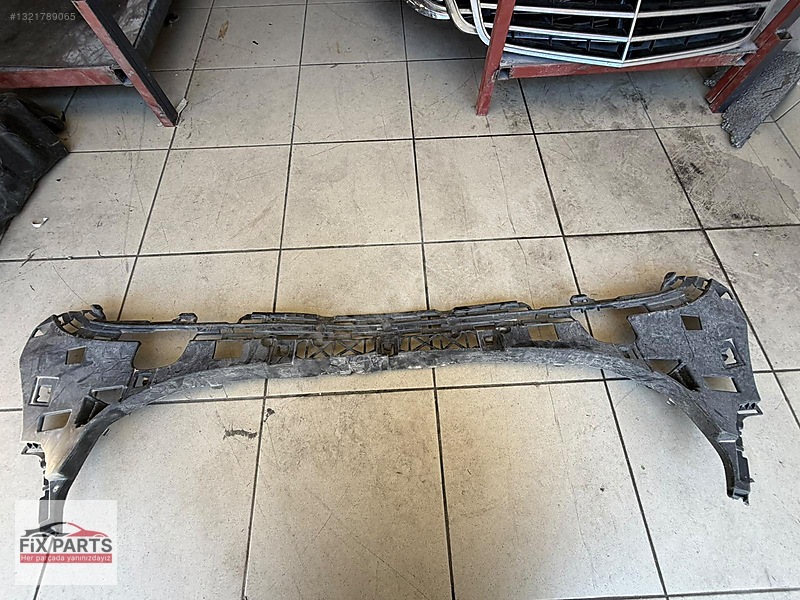 Mercedes GLC Tampon Braketi (Ön)