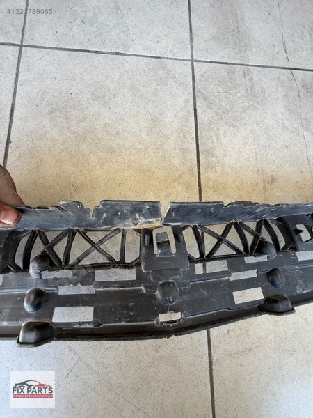 Mercedes GLC Tampon Braketi (Ön)