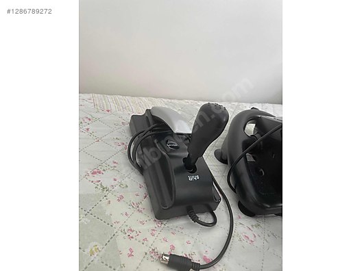 Used & Brand New Items / Gaming & Gamers Exclusive / Gaming Equipment / PC Game Racing Wheels