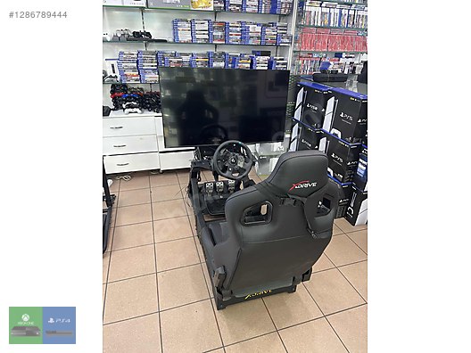 Used & Brand New Items / Gaming & Gamers Exclusive / Gaming Equipment / PC Game Racing Wheels