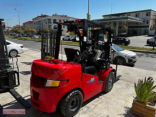 Machinery / Industrial / Carrying & Stacking Equipment / Forklifts / For Sale / Runtx