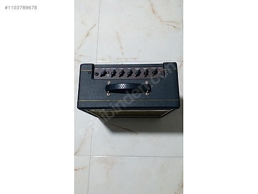 Vox pathfinder deals 15r used
