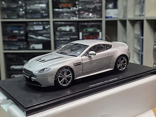 1:18 Autoart - Aston Martin Vantage Silver Sıfır kutulu ürün on
