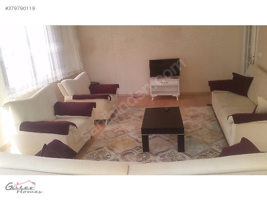 BORNOVAEGE ÜNİVERSİTESİNE 5 DAKİKA EV TİPİ KONAKLAMA Günlük Kiralık