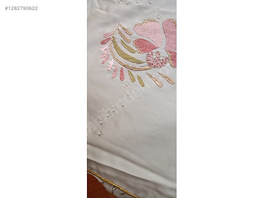 İkinci El ve Sıfır Alışveriş / Ev Dekorasyon / Ev Tekstili / Yatak Örtüsü