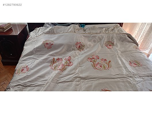 İkinci El ve Sıfır Alışveriş / Ev Dekorasyon / Ev Tekstili / Yatak Örtüsü