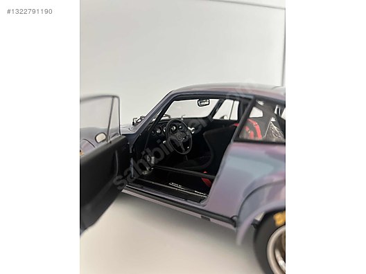 Exoto Diecast Model 1:18 Porsche Araba - 1322791190