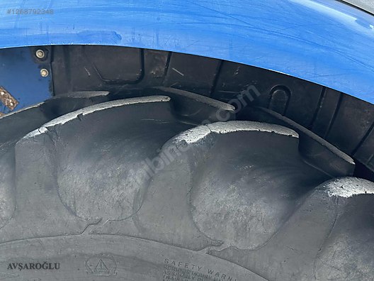 Machinery / Agricultural Machines / Tractors / New Holland / TT4.50