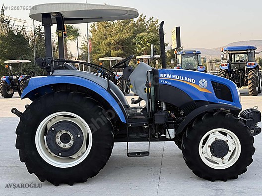 Machinery / Agricultural Machines / Tractors / New Holland / TT4.50