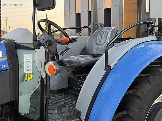 Machinery / Agricultural Machines / Tractors / New Holland / TT4.50