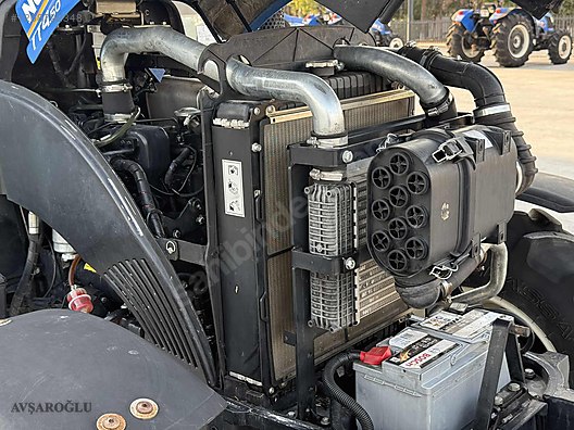 Machinery / Agricultural Machines / Tractors / New Holland / TT4.50