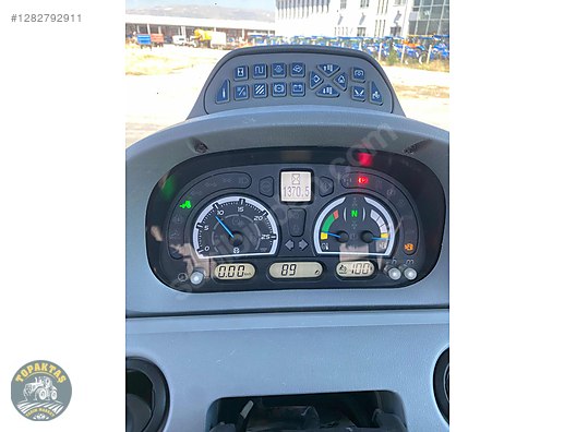 Machinery / Agricultural Machines / Tractors / New Holland / TR6.160S