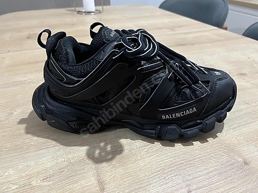 Balenciaga 39 Numara Ayakkabı sahibinden.com'da - 1289793799