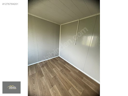 Machinery / Industrial / Containers & Cabins / Containers