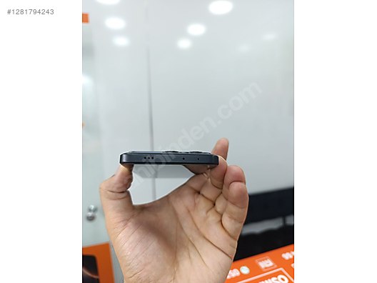 Used & Brand New Items / Cell Phones & Accessories / Cell Phones / Xiaomi / Poco X6 Pro