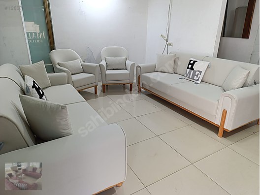 Used & Brand New Items / Home Decor / Furniture / Den & Living Room / Living Room Furniture