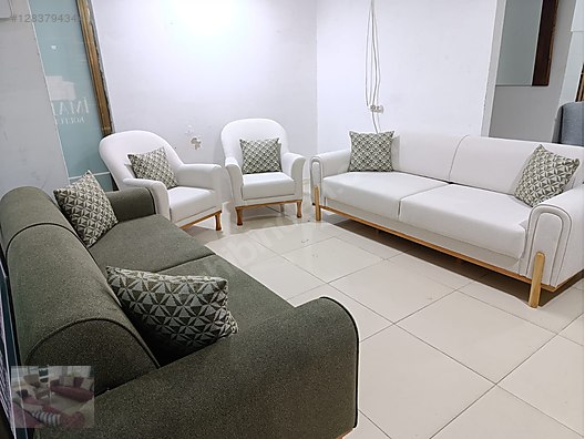 Used & Brand New Items / Home Decor / Furniture / Den & Living Room / Living Room Furniture