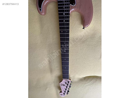 İkinci El ve Sıfır Alışveriş / Müzik / Müzik Aletleri / Telli Çalgılar / Gitar / Elektro