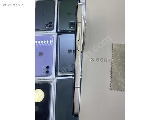 Used & Brand New Items / Cell Phones & Accessories / Cell Phones / Xiaomi / 15 Ultra