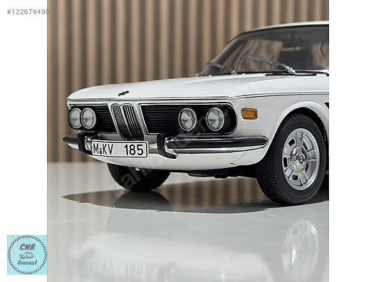 1/18 BMW 3.0 CSI（E9）クーペ 1972 ホワイト 希少美品