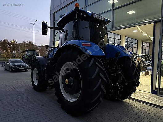 T7.230 2022 New Holland