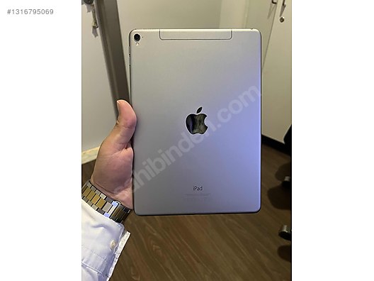 Apple iPad Pro 1 32 GB Tablet - 1316795069