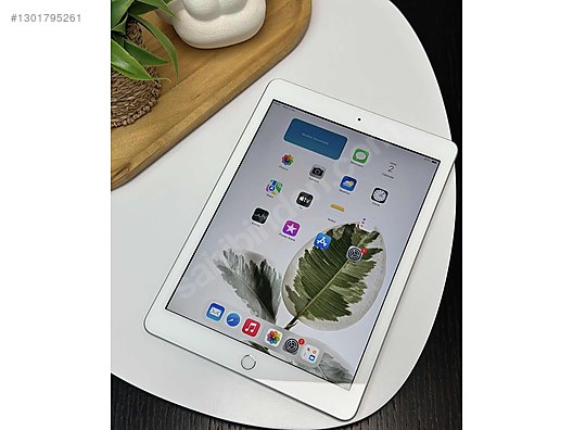 Apple iPad 6 32 GB Tablet - 1301795261