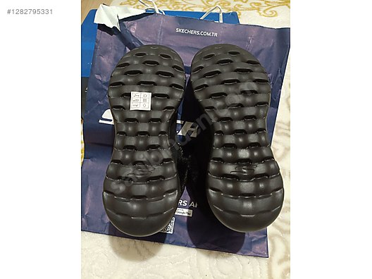 Skechers 38 no sıfır orjinal kürklü sıcacık hafif bayan bot. - Kadın Bot Modelleri