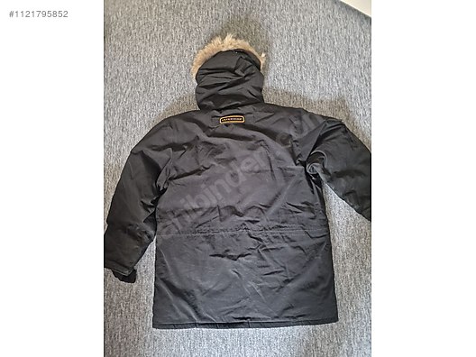 Woolrich or canada store goose