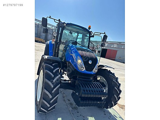 Machinery / Agricultural Machines / Tractors / New Holland / T5.120