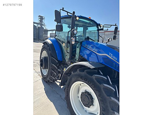 Machinery / Agricultural Machines / Tractors / New Holland / T5.120