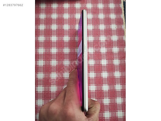 Used & Brand New Items / Cell Phones & Accessories / Cell Phones / Oppo / A5 (2020)