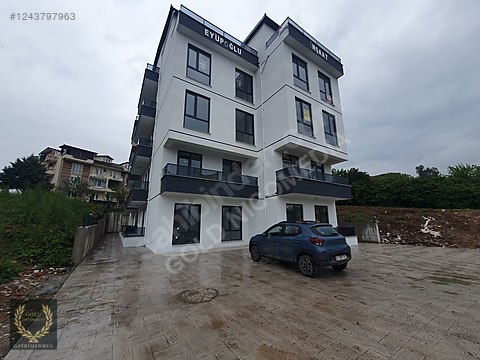 BAŞİSKELE DÖNGEL'DE ASANSÖRLÜ SATILIK 3+1 ÇATI...