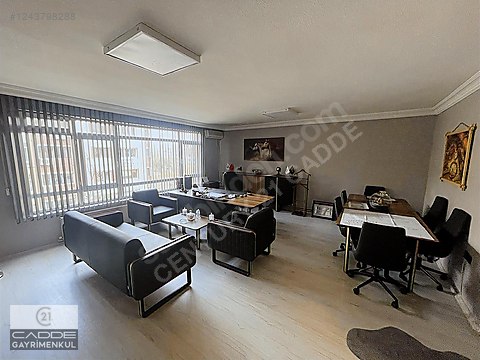 KIZILAY YEŞİLIRMAK SOKAKTA 2+1 ve SEKRETERYALI KİRALIK OFİS