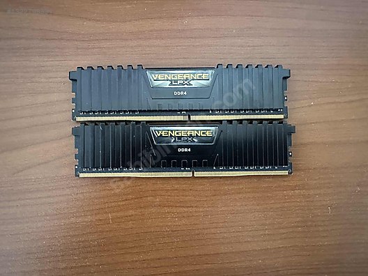 Corsair Vengeance 16 gb (2x8gb) DDR4 2666 Mhz ram bellek