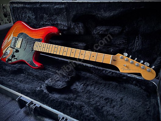 İkinci El ve Sıfır Alışveriş / Müzik / Müzik Aletleri / Telli Çalgılar / Gitar / Elektro