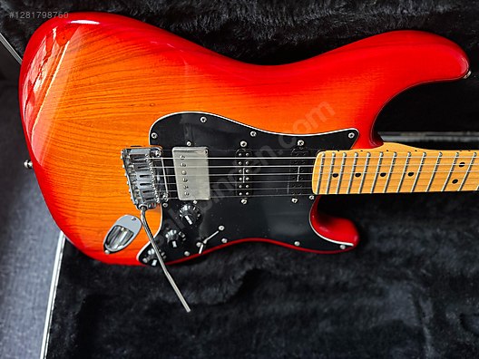 İkinci El ve Sıfır Alışveriş / Müzik / Müzik Aletleri / Telli Çalgılar / Gitar / Elektro