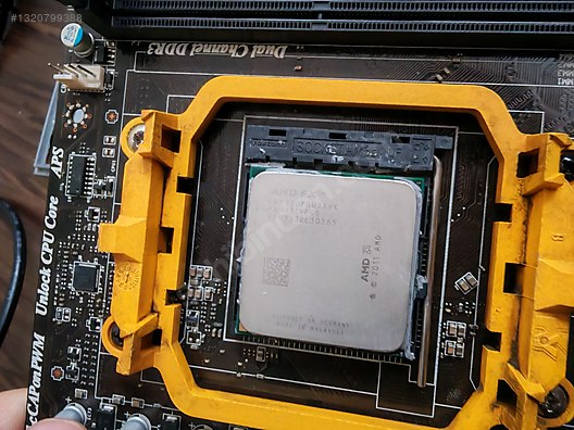 MSI 990XA-GD55 ANAKART FX 8350 İŞLEMCİ 16GB RAM sahibinden.comda