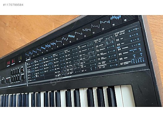 Korg DW-8000 Programmable Digital Waveform + Analog filter ...