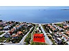 SEFERİHİSAR AKARCA'DA DENİZE SIFIR SOSYAL TESİS İMARLI SATILIK
