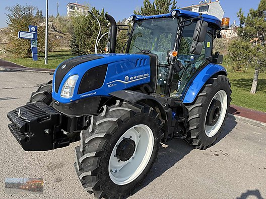 Machinery / Agricultural Machines / Tractors / New Holland / TD5.110